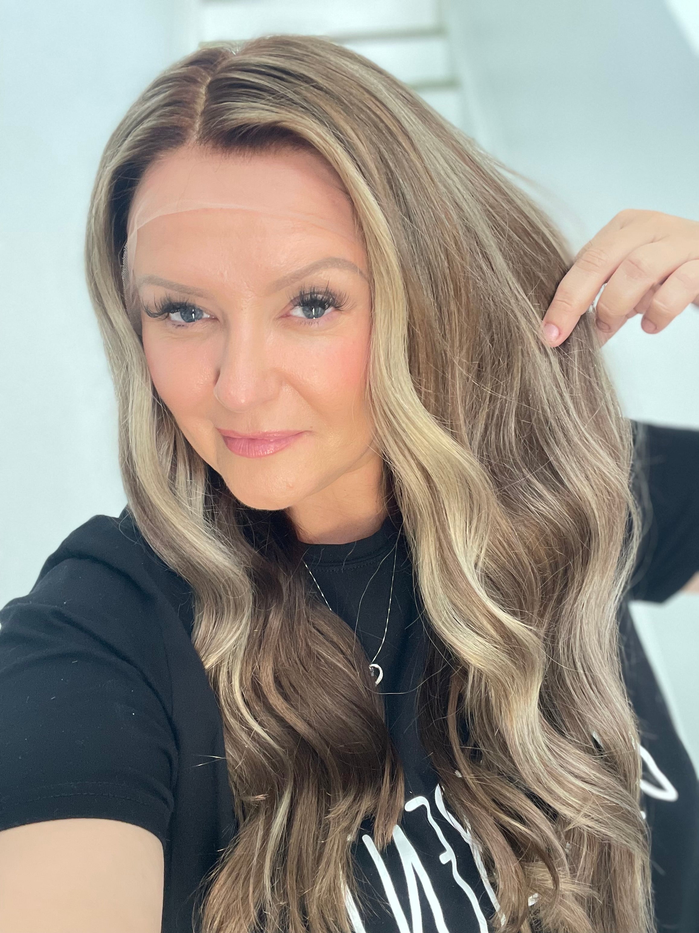EBBY 22” Human European Hair