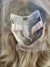 Load image into Gallery viewer, &quot;BECKA&quot; Human Raw Hair 20&#39;
