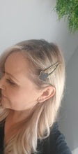 Load image into Gallery viewer, Bling Hair Clip
