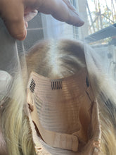 Load image into Gallery viewer, “AMY” 18’ Human Raw Virgin Hair
